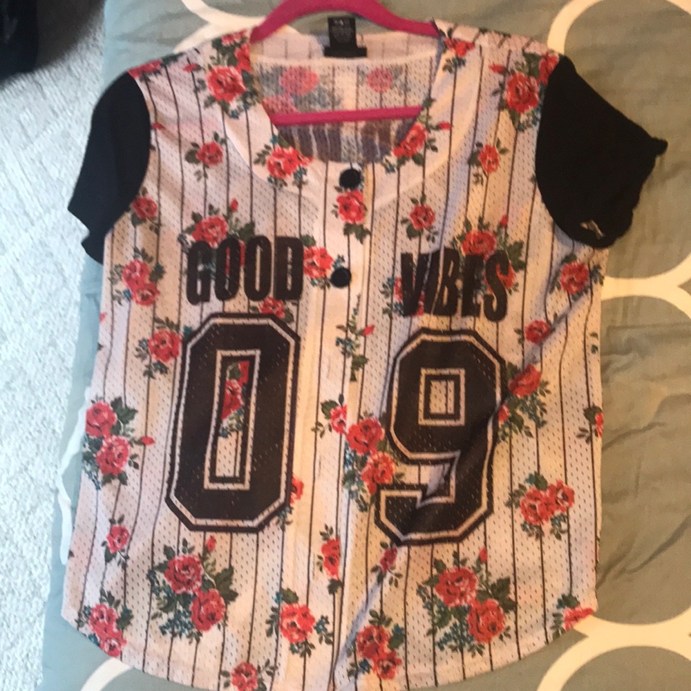 Fashion baseball top